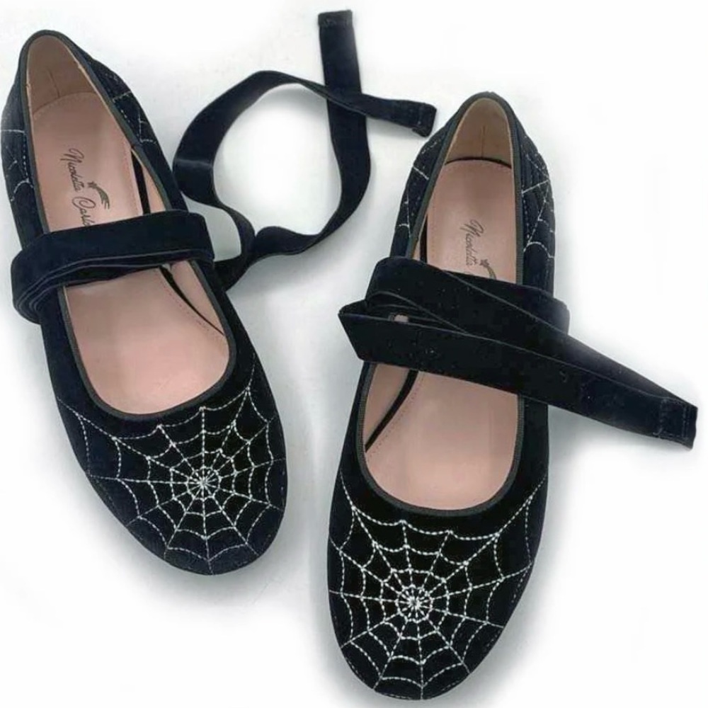 Black Velvet Spider Web Ballet Flats Nicolette Carlene size 41